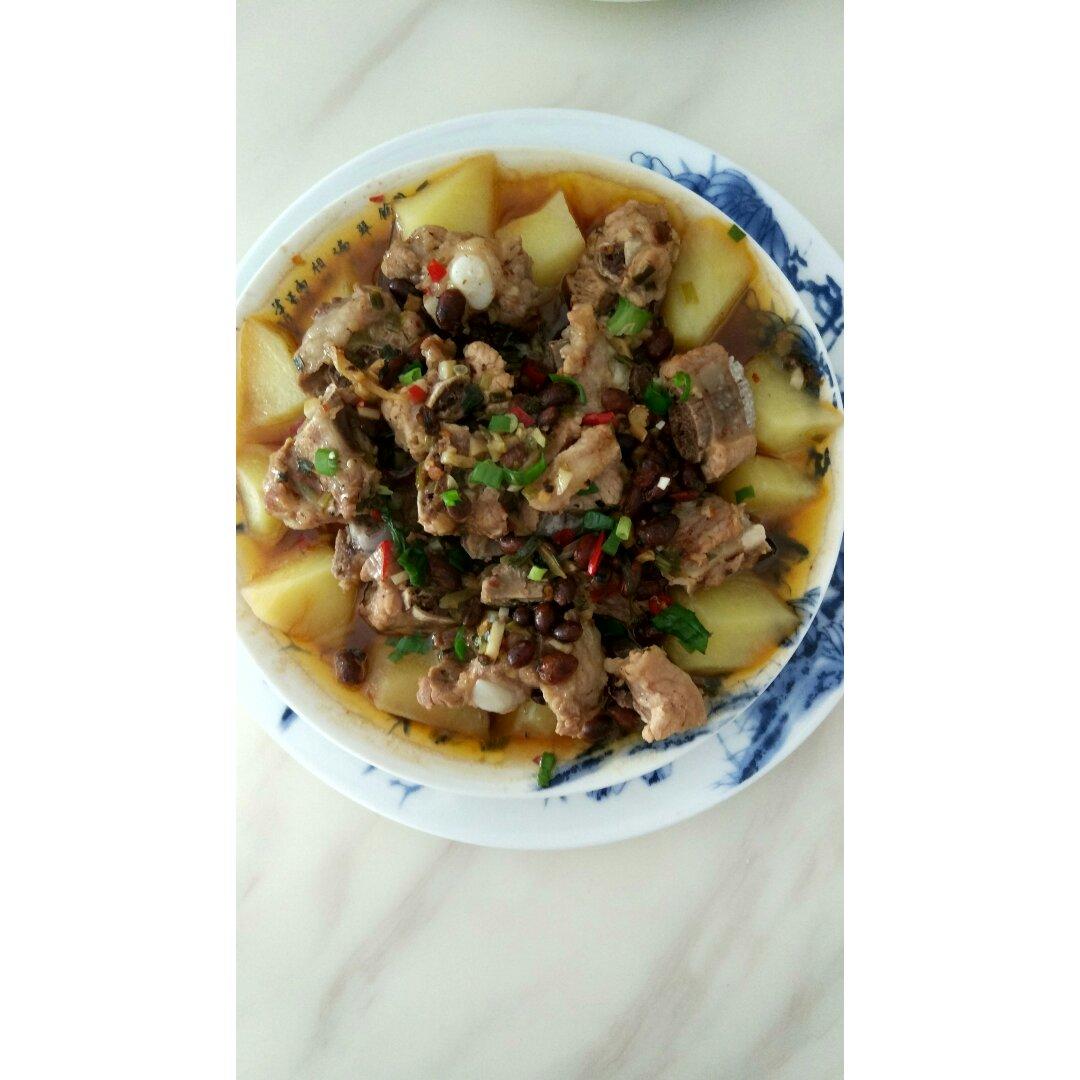 豉椒蒸土豆排骨