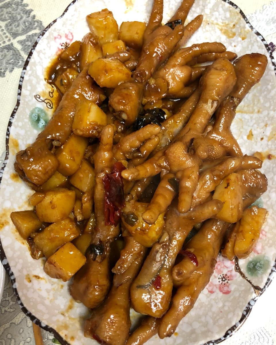 土豆炖凤爪