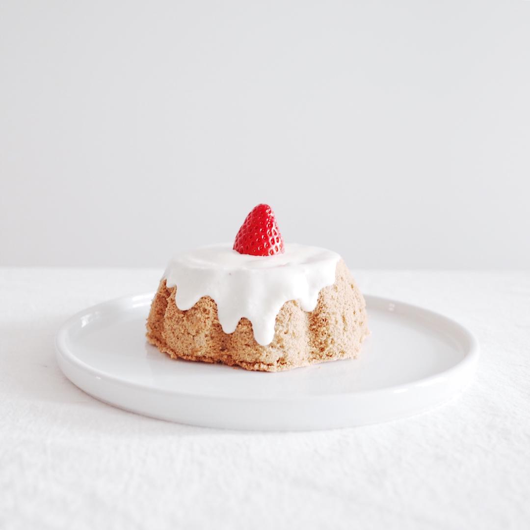 烤箱做蛋糕（戚风蛋糕的做法）