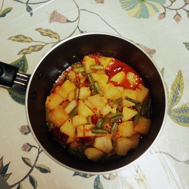 土豆炖豆角