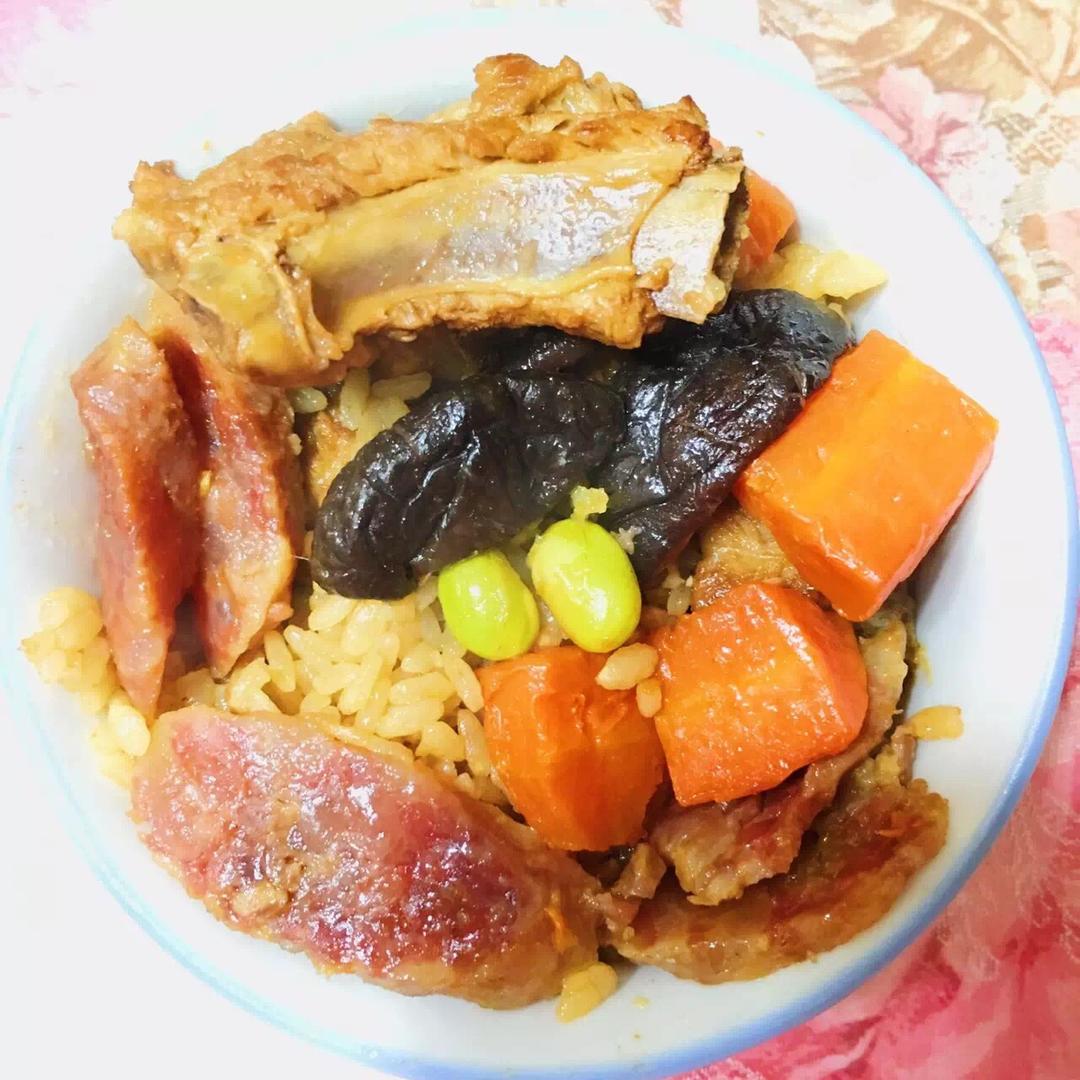 喷香排骨焖饭（爆好吃）