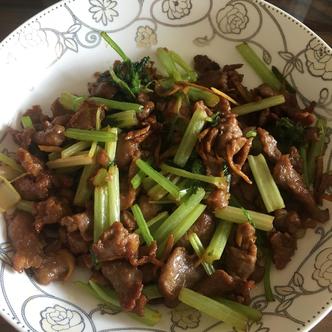 如何炒出嫩牛肉