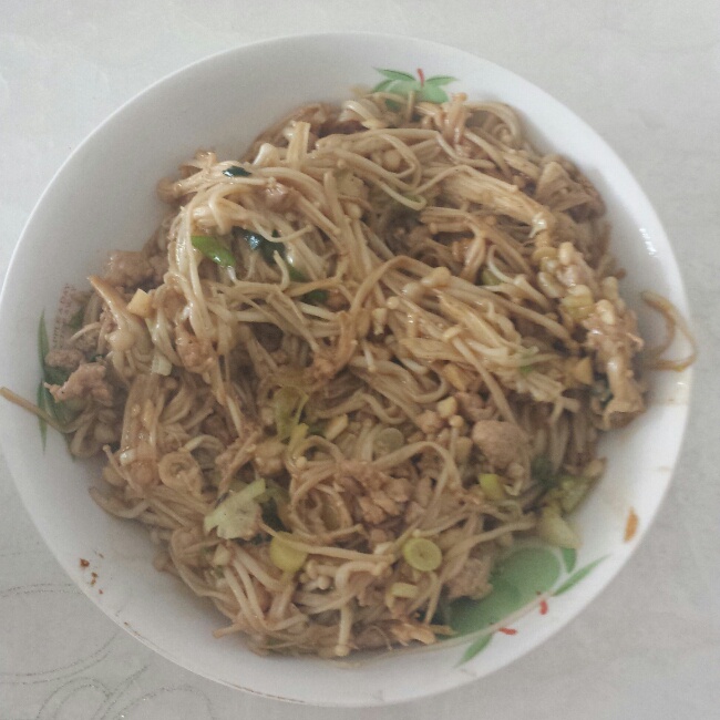 肉末金针菇