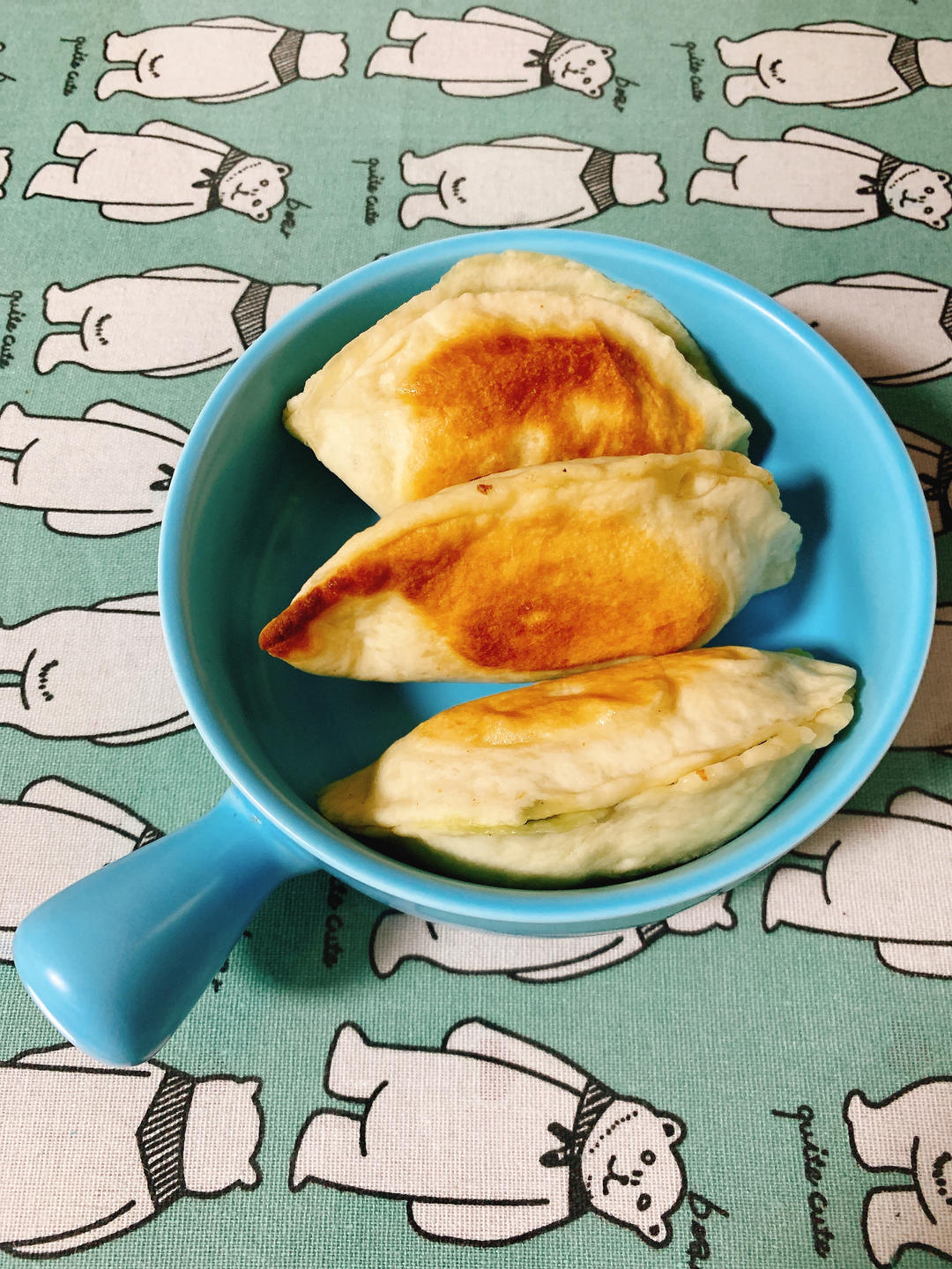 皮薄馅大～韭菜鸡蛋饼