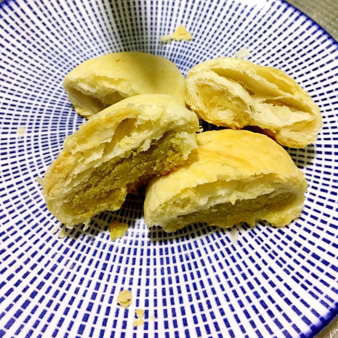 酥皮绿豆饼   酥得掉渣渣