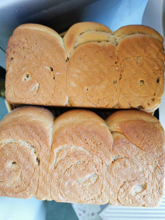 满满乳酸菌手撕酸奶吐司