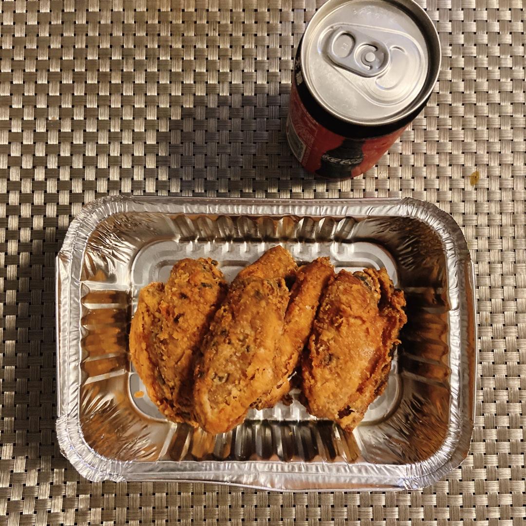 蒜香炸鸡翅