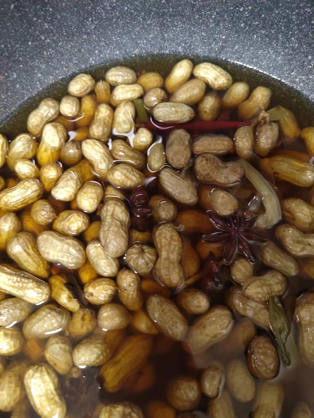 鲜香入味的五香煮花生