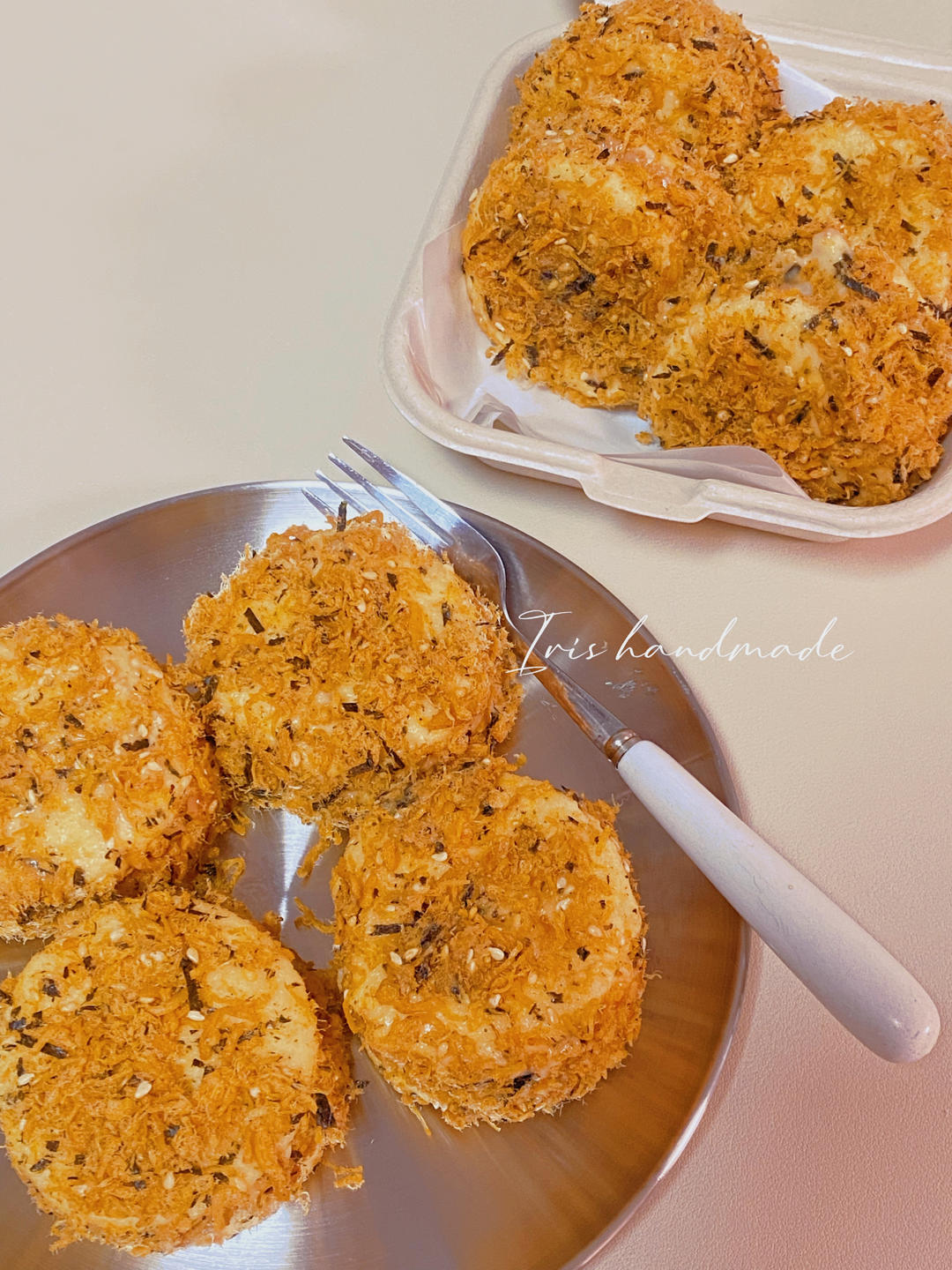 朋友都说比鲍师傅好吃的海苔肉松小贝