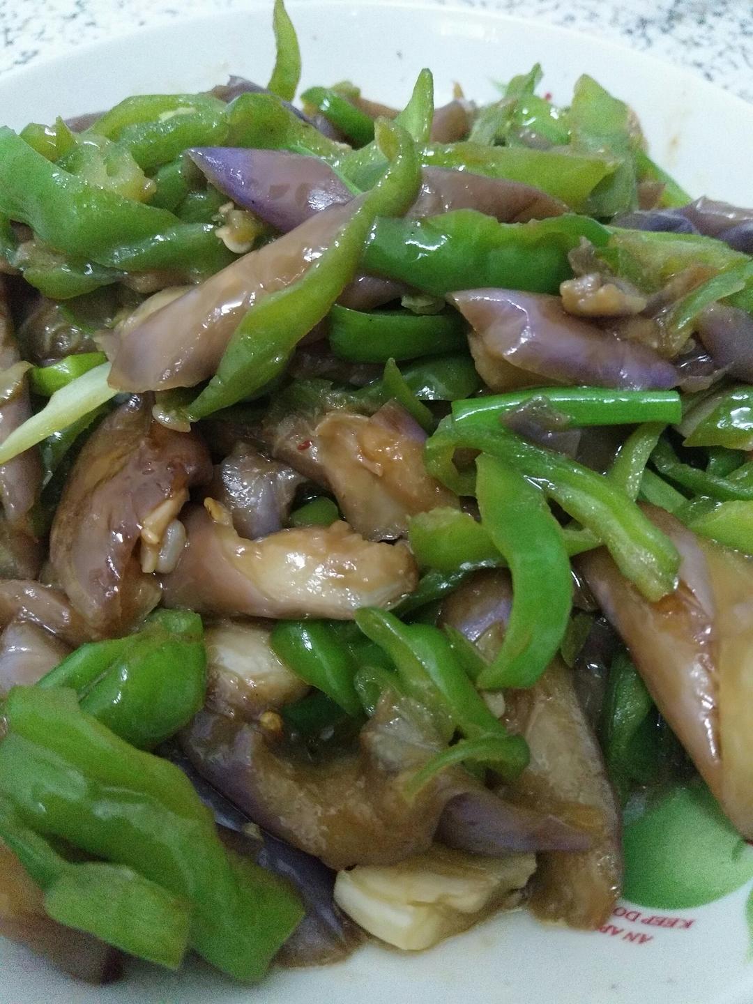 追忆泪光做的清炒茄子少油版视频