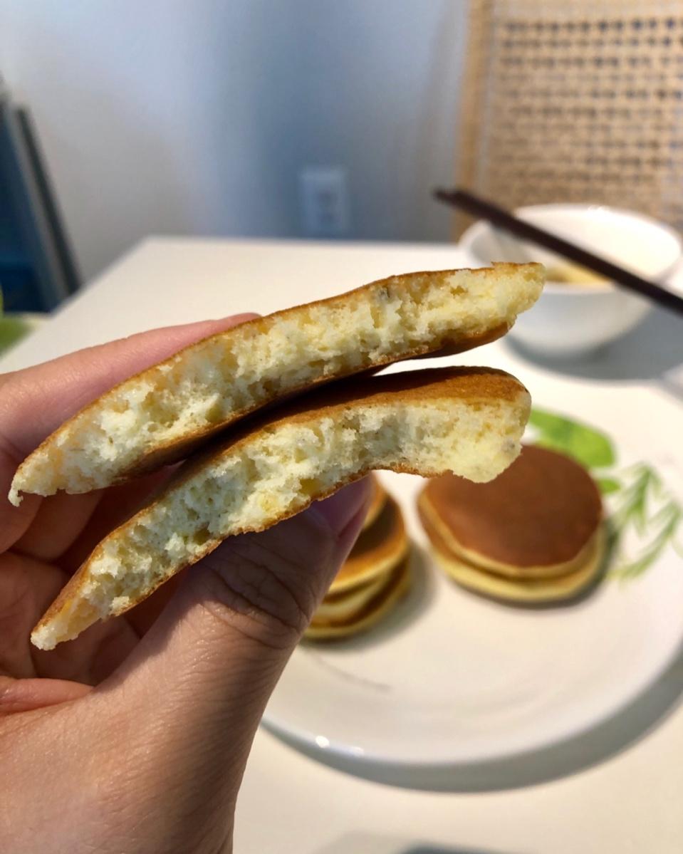 【辅食】不加泡打粉的香蕉松饼