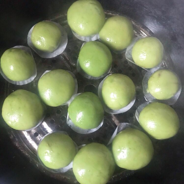 网红青团～～咸蛋黄肉松青团