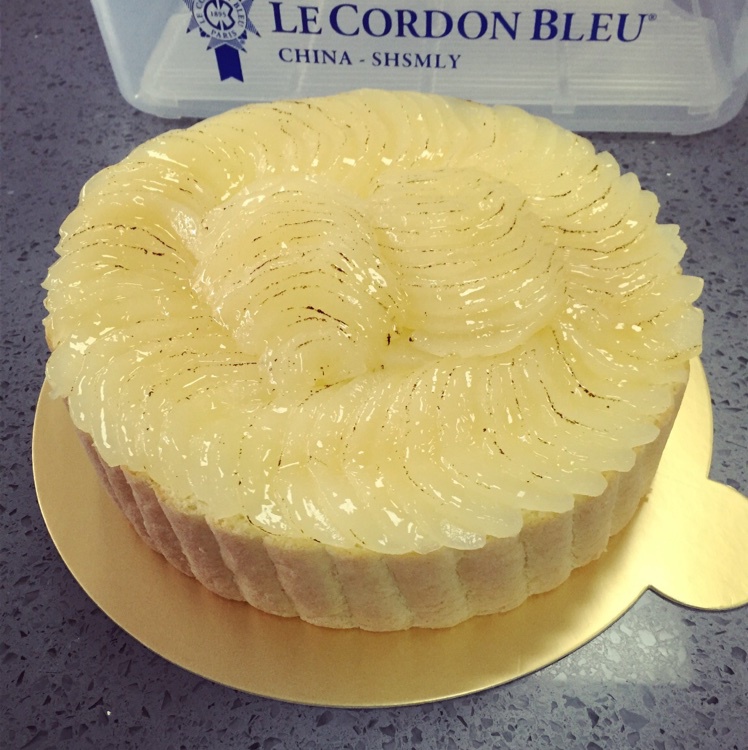 焦糖洋梨夏洛特