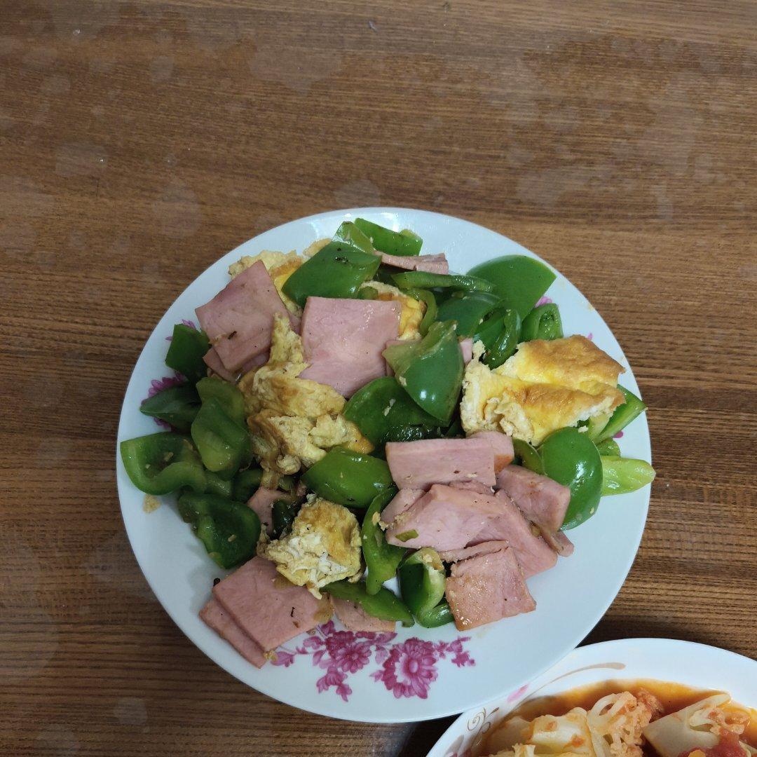 青椒鸡蛋炒火腿