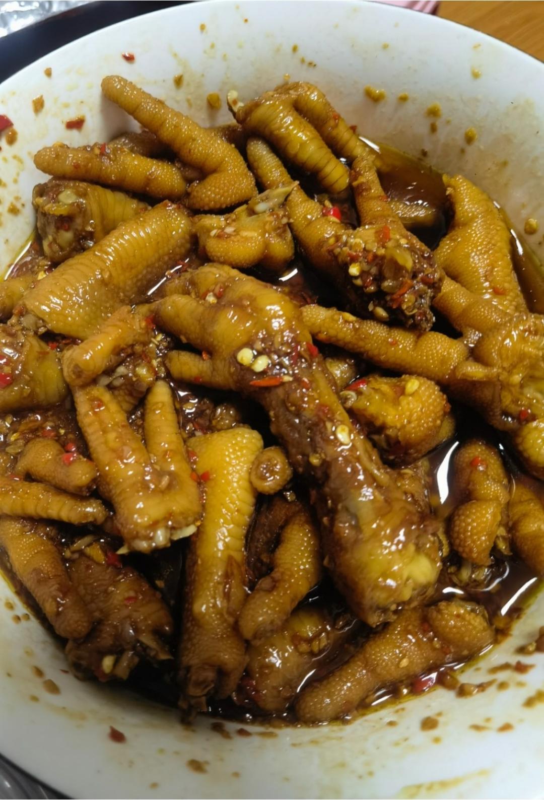卖了十几年鸡爪的阿姨教我做的蒜香鸡爪