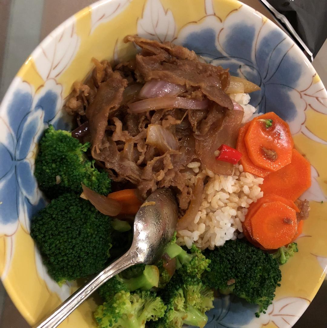 堂妈金牌牛肉饭