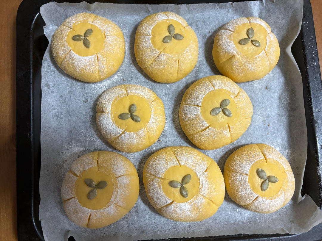 松软又好吃的南瓜乳酪软欧包❗️一次成功