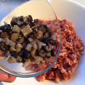 海参金针菇鲜肉馄饨的做法 步骤12