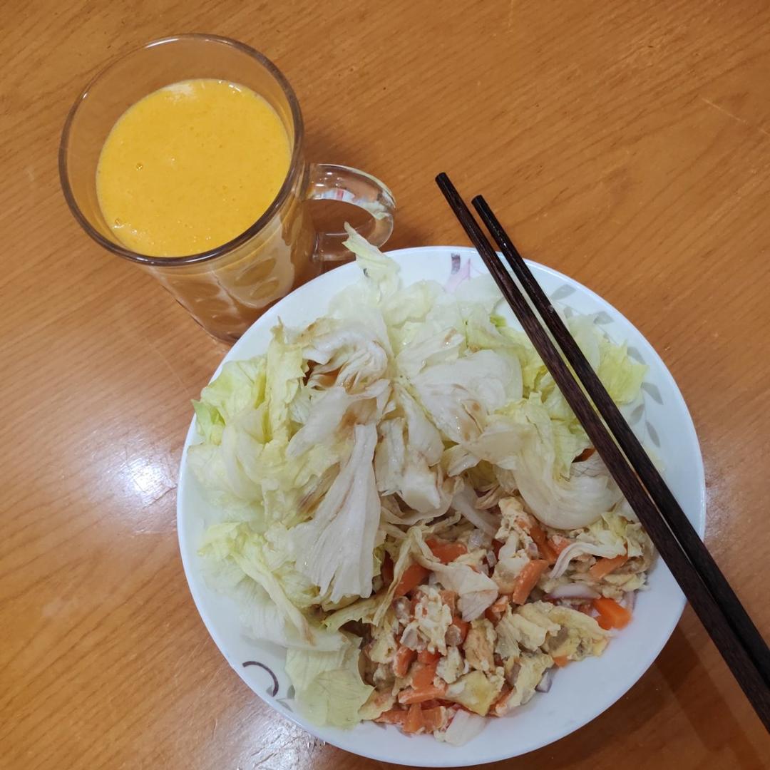 南瓜奶昔+凉拌生菜