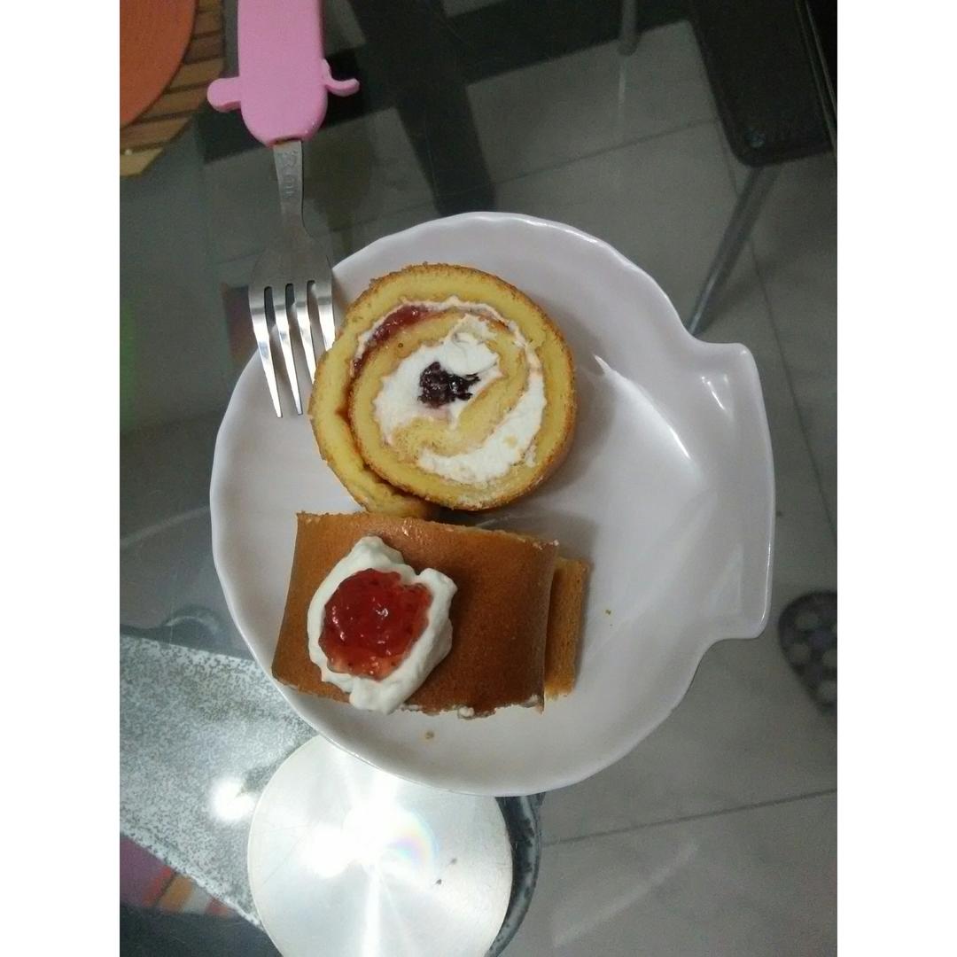 小四卷～风靡美食群的美味蛋糕卷
