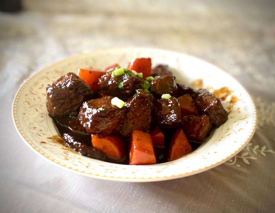矜宸•越式牛肉粒
