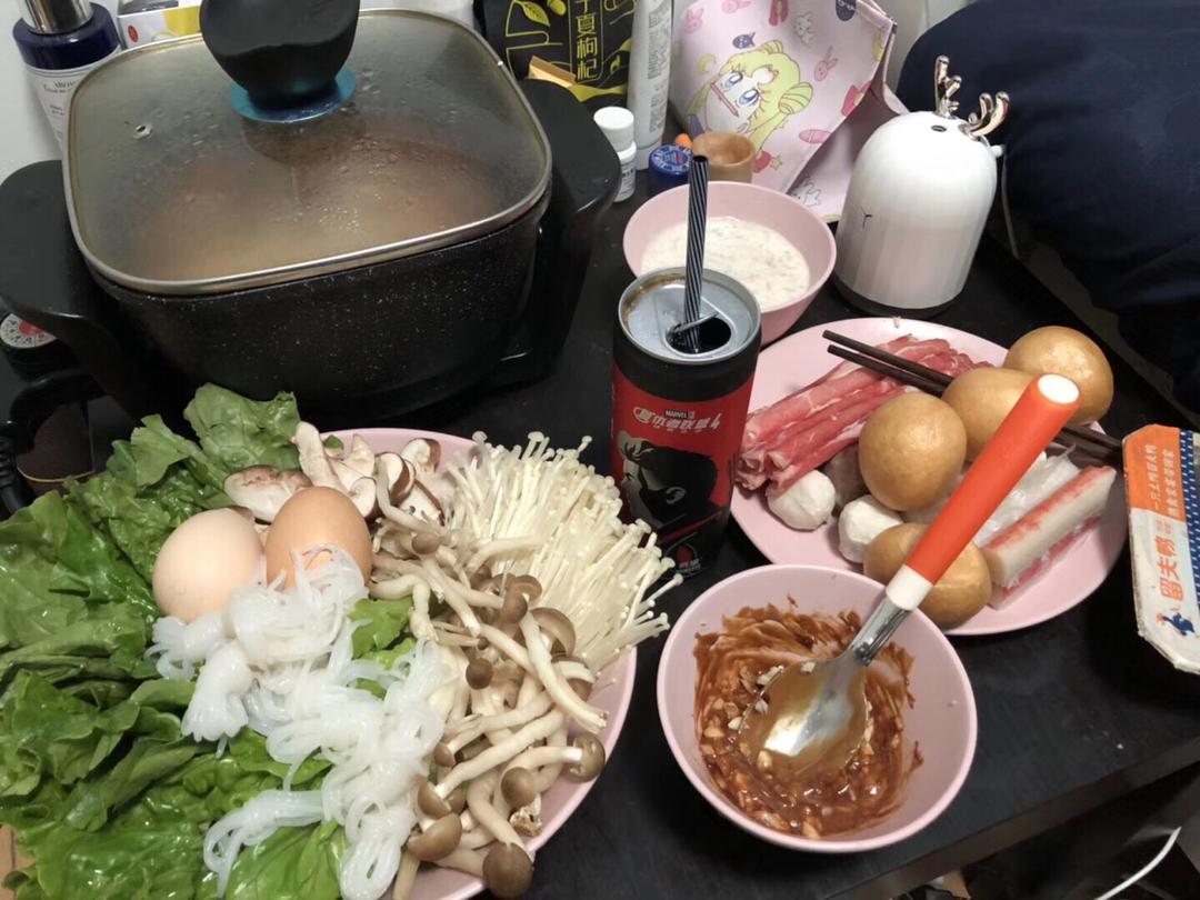 麻辣火锅（家庭版）