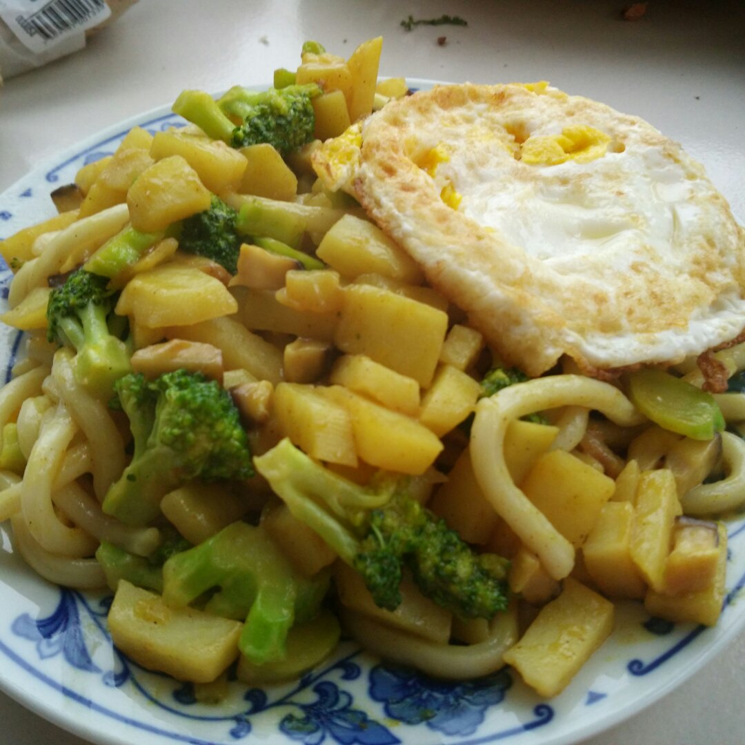 咖喱炒乌冬