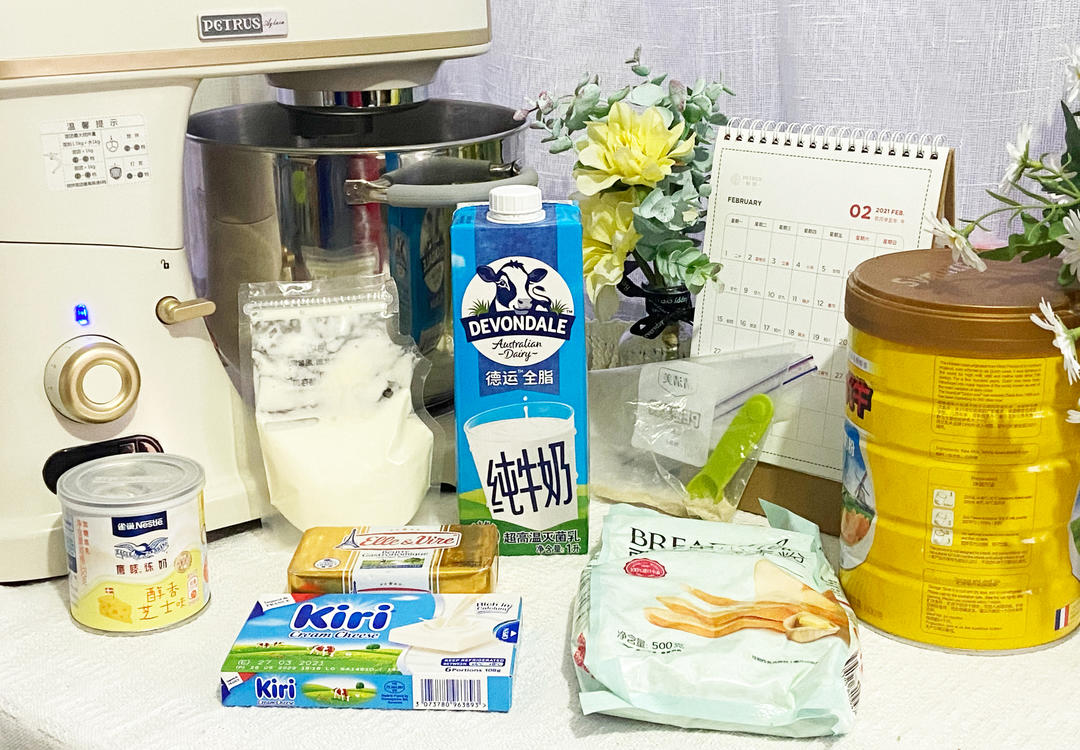 纯奶手撕吐司的做法 步骤1