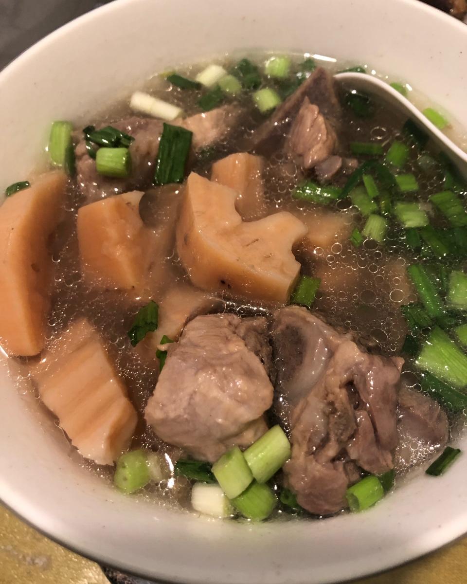 陈情令师姐的莲藕排骨汤（极简做法）