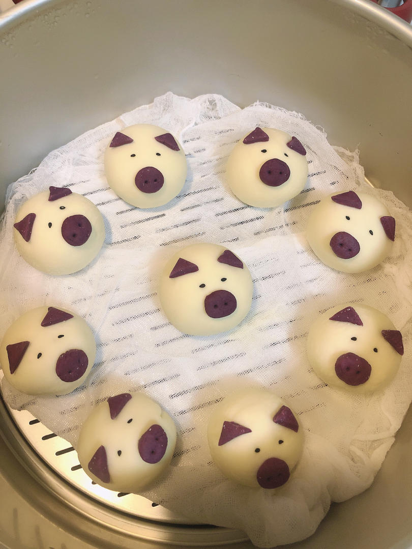 可爱的小猪豆沙包