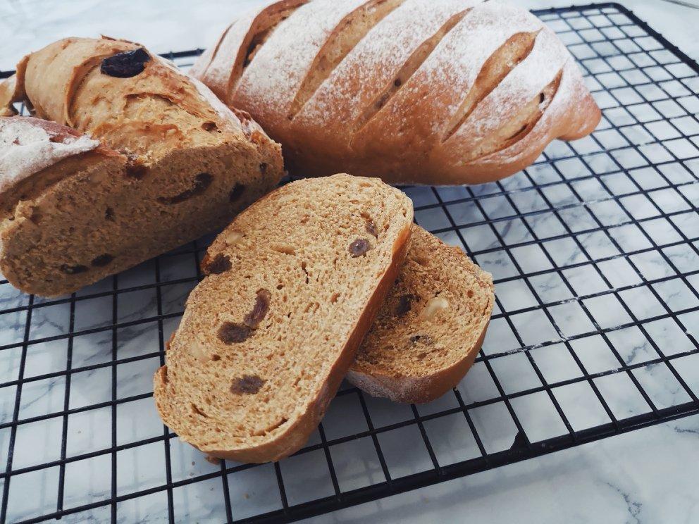 黑麦核桃红糖面包