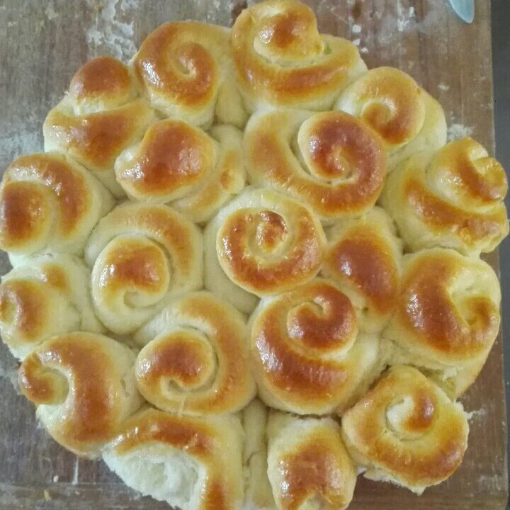脆底蜂蜜小面包