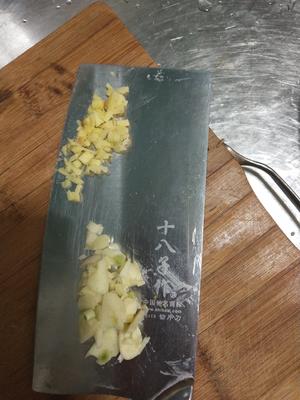 清炒杏鲍菇的做法 步骤3