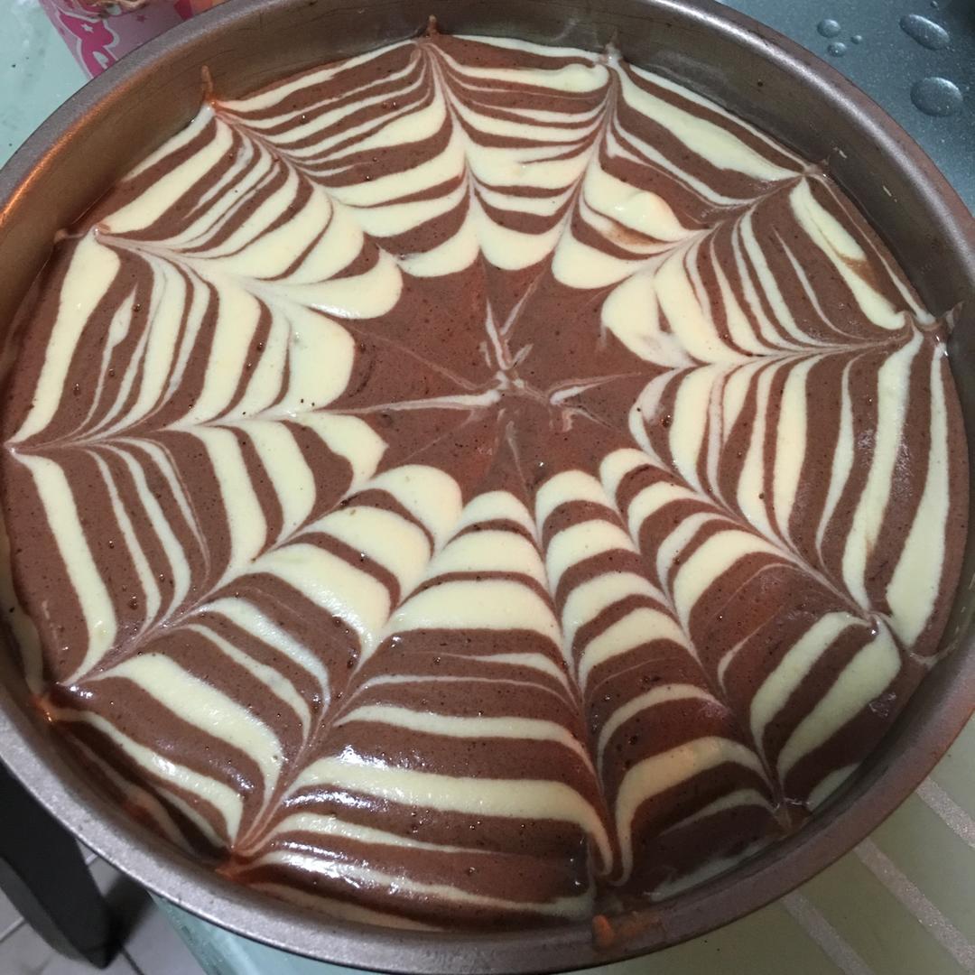 双色拉花戚风蛋糕