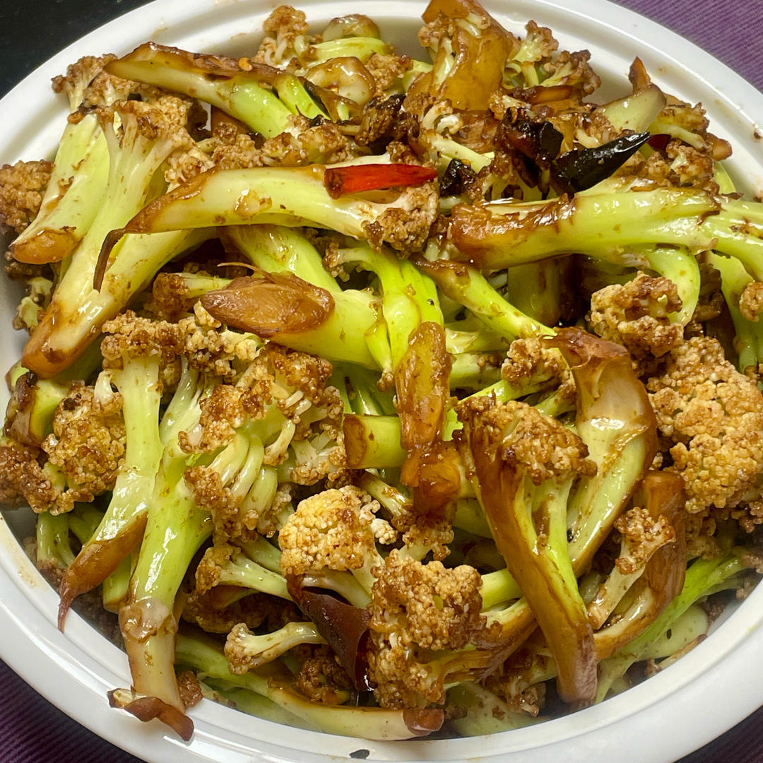 很“浪费”米饭的家常菜之一-------干锅菜花