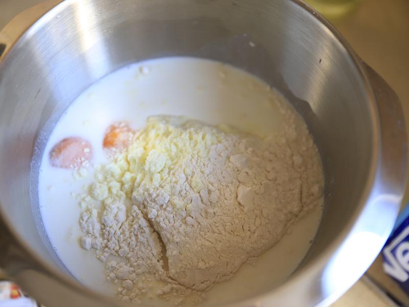 纯奶手撕吐司的做法 步骤1