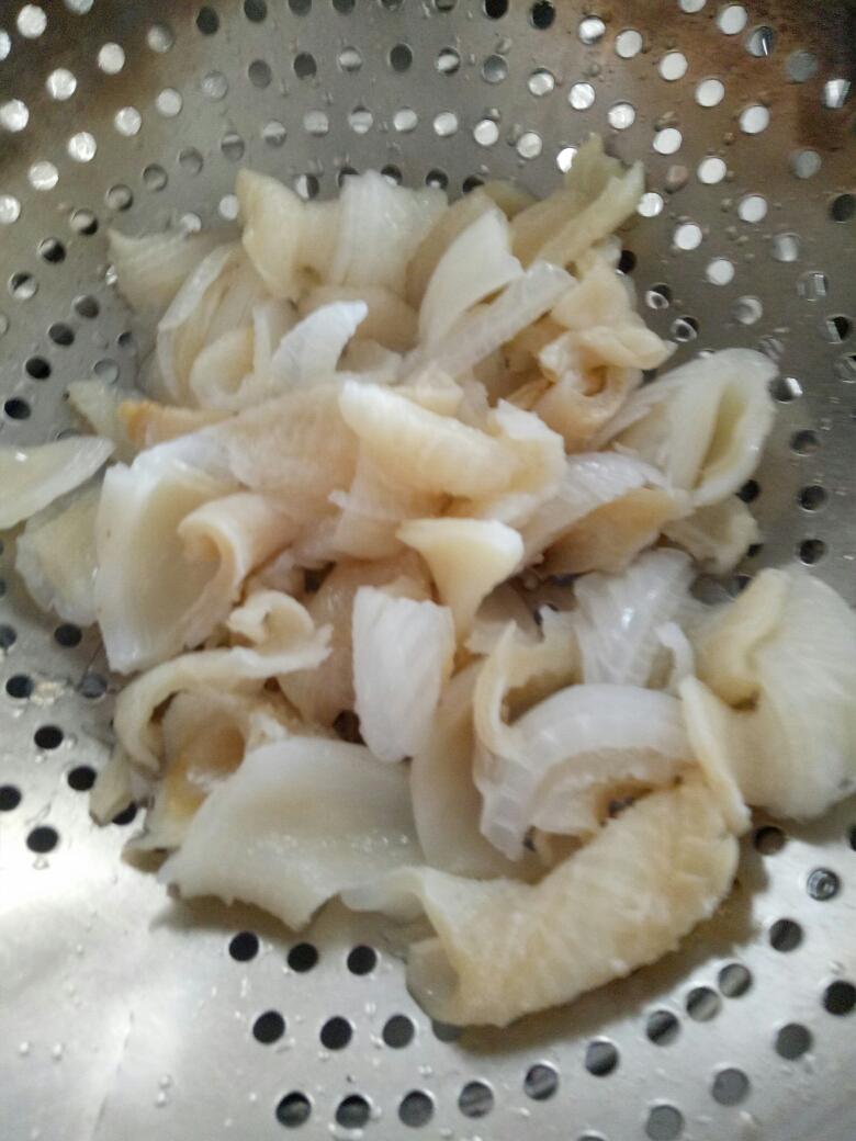 步骤图 耗油扒鱼唇的做法 耗油扒鱼唇的做法步骤 菜谱 下厨房