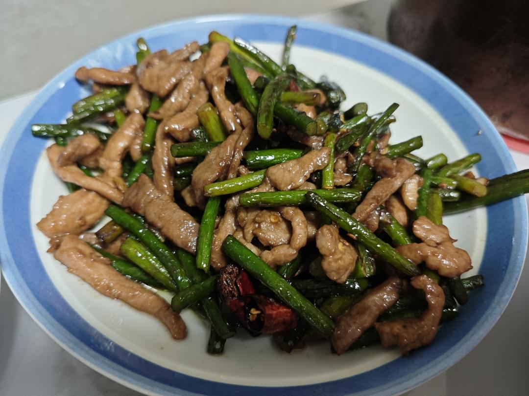 蒜薹炒肉丝