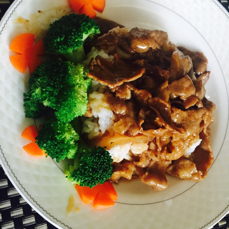 肥牛饭