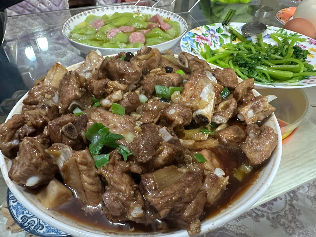香芋蒸排骨（简单好吃）
