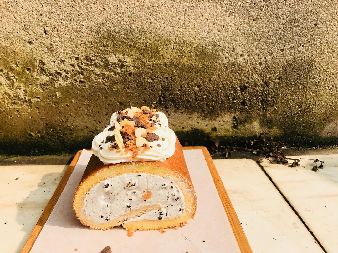 一口天堂超好吃的咸奶油奥利奥卷/蛋糕篇6：「厚卷」