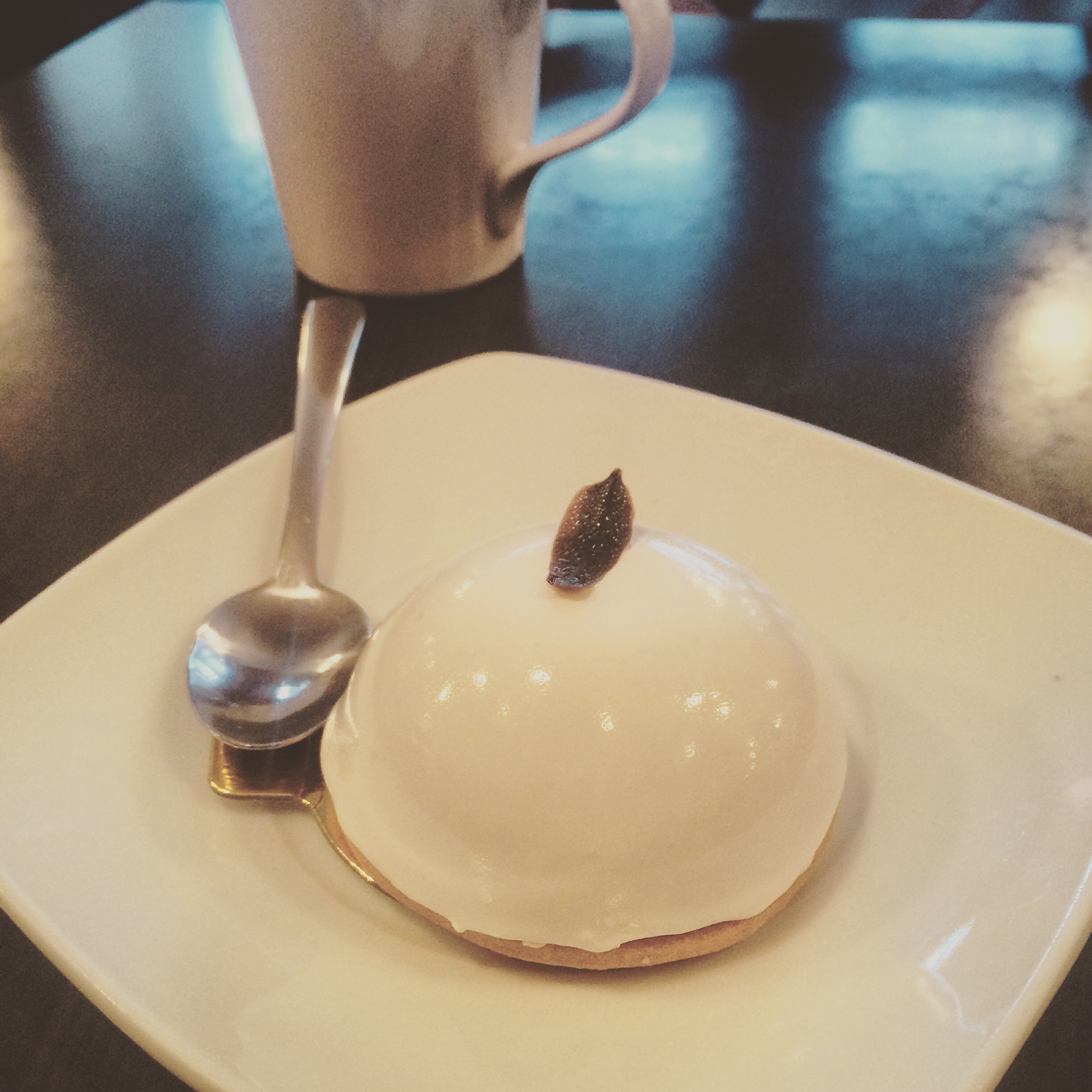 #拼颜值 也拼实力#Hakuna Matata-百香果芒果配椰子慕斯