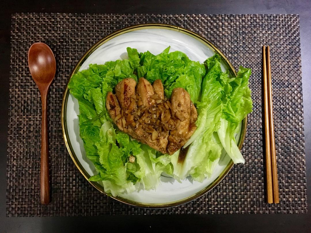 酷炫屌炸天好吃的煎鸡胸肉（香蒜蜂蜜煎鸡胸肉）