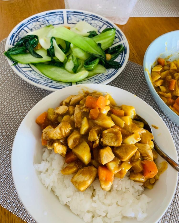 咖喱鸡肉饭