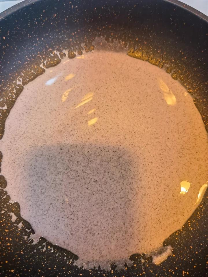 家庭平底锅版煎饼果子