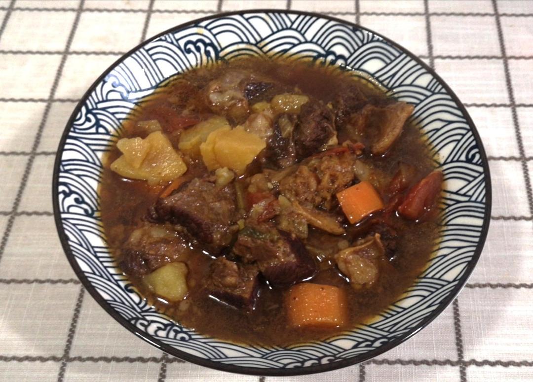 红烧牛肉土豆 （独家秘制）