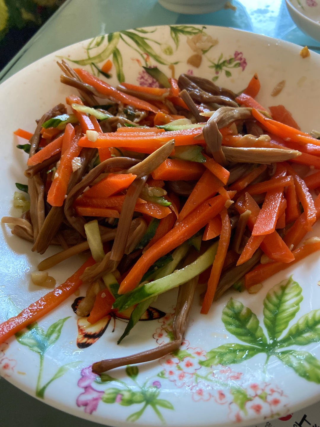 凉拌黄花菜