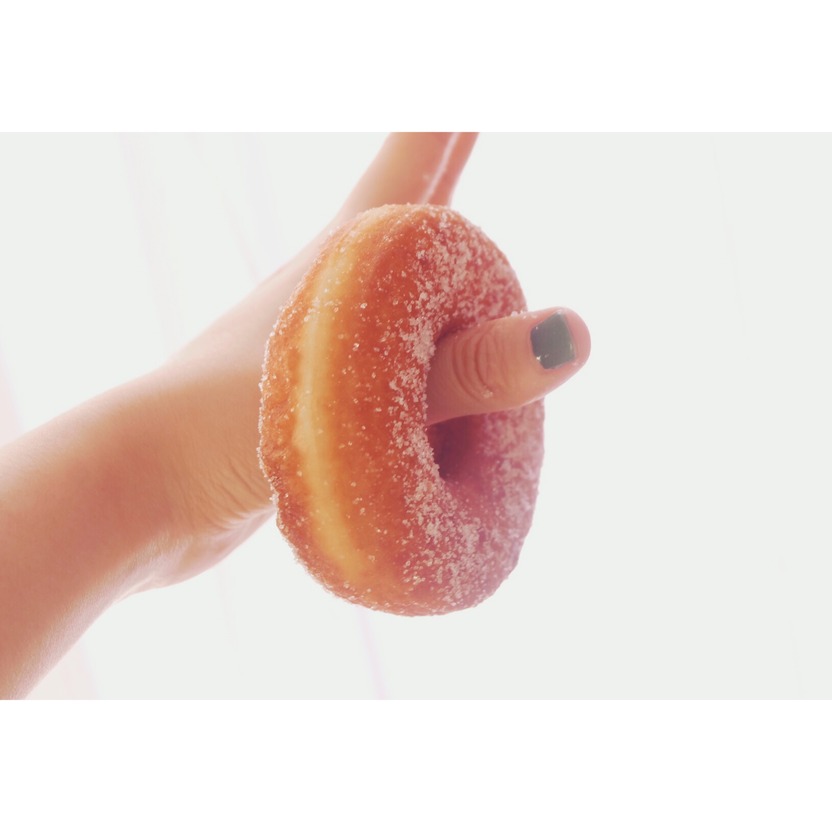 肉桂糖粉蛋糕甜甜圈