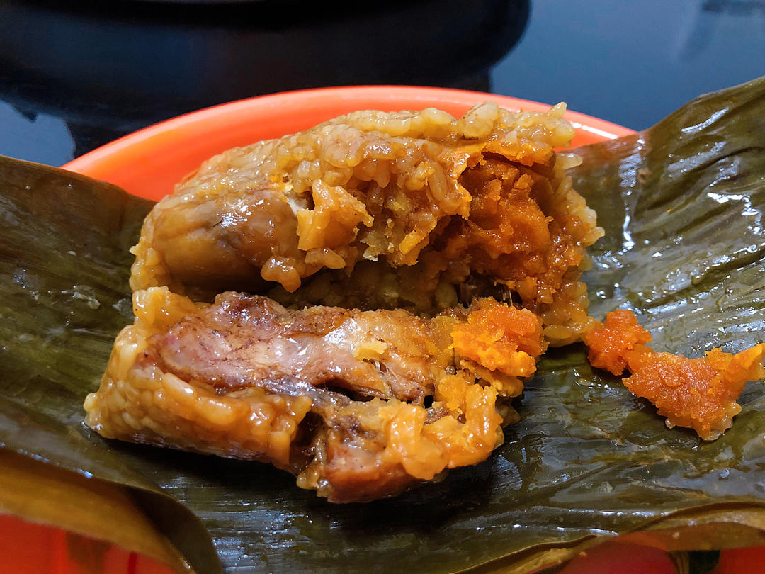 妈咪的♥️私房秘制咸蛋黄肉粽