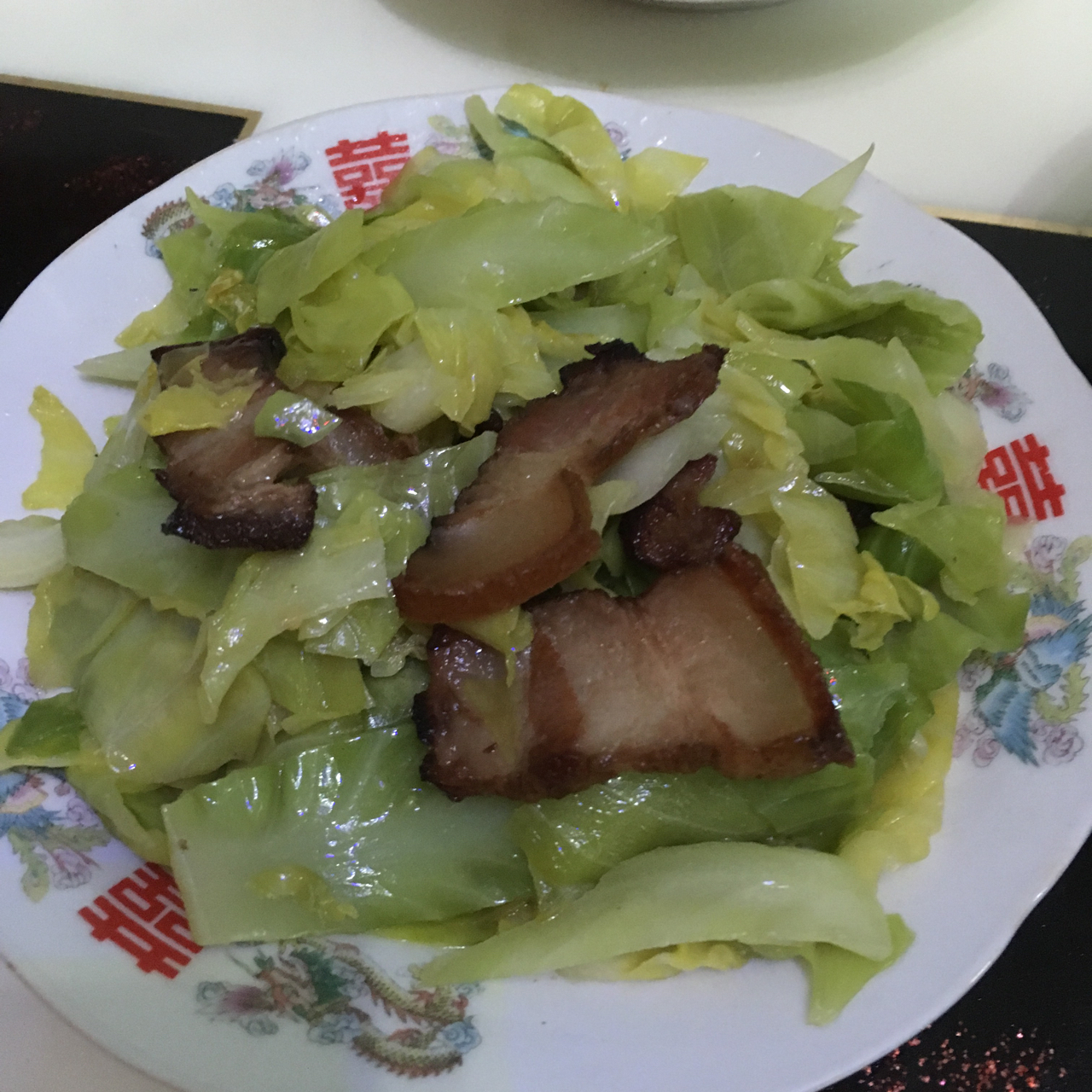 烟熏肉手撕包菜